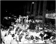 Rich's fashion parade float