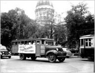 Governor Eugene Talmadge campaigning in Gainesville, Georgia, 1942
