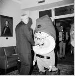 Characters from Walt Disney's "Snow White" in Mayor Ivan Allen's office, 1967
