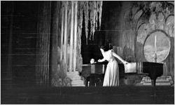 Rosa Ponselle takes a bow after performing with Stuart Rose, pianist, at Fox Theatre, Atlanta, Georgia, October 14, 1937