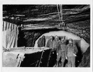 Team of rescue workers exiting Utah Fuel Company mine in Sunnyside, Utah, 1921-09
