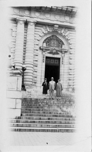 Van Bittner and his secretary Jean Stully (left) at Marion County Courthouse in Kentucky, circa 1920s