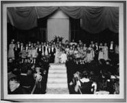 Tom Thumb wedding at Stewart Avenue Methodist Episcopal Church, 1935