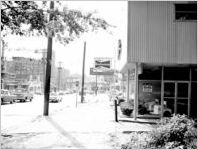 Street scene (752 Ponce De Leon Avenue, NE)