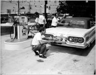 Hi-Octane station (South Expressway), servicing Ford Thunderbird