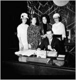 Governor Carl Sanders with Hadassah members