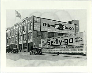 Ads on the Selig Building