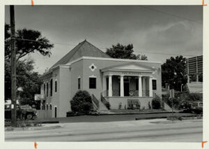 The old Moreland Park Military Academy building which now houses offices and apartments, May 29, 1986