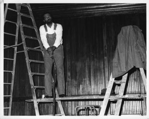 John O'Neal in "You Can't Judge a Book By Looking at the Cover: Sayings from the Life and Writings of Junebug Jabbo Jones," by John O'Neal and Barbara Watkins, 7 Stages Theatre, Atlanta, Georgia, January 17 - 20, 1985.