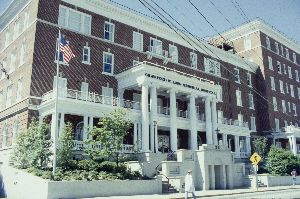 Crawford Long Hospital