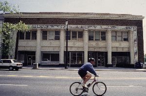 Peachtree-Pine Building