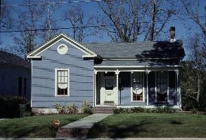 1433 Chestnut
