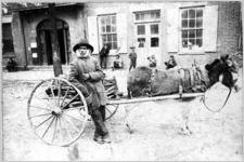 "Clay Eaters," & David Earnest