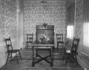 Macon House on 3rd Avenue. Interior