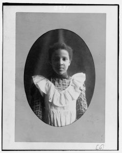 [Bazoline Estelle Usher, Atlanta University student, half-length portrait, facing front]