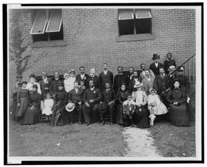 [Members of the First Congregational Church, Atlanta, Georgia, posed outside the brick church]