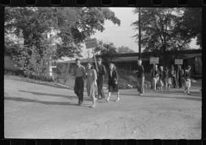 Pickets outside a textile mill in Greensboro, Green County, Georgia