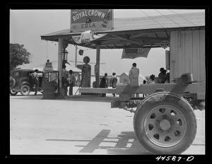 Street scene in Woodville, Greene County, Georgia