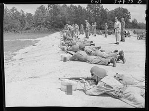 [Untitled photo, possibly related to: Warner Robins, Georgia. Air Service Command, Robins Field. Learning marksmanship with the carbine]