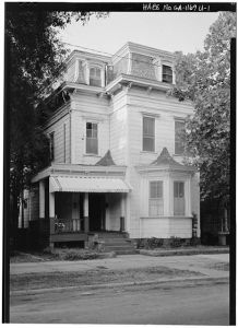Savannah Victorian Historic District, 224 East Henry Street (House), Savannah, Chatham County, GA