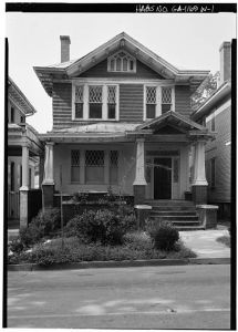 Savannah Victorian Historic District, 521 East Henry Street (House), Savannah, Chatham County, GA