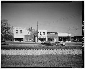 Sarah's Antiques, 3806-3808 East Main Street, College Park, Fulton County, GA