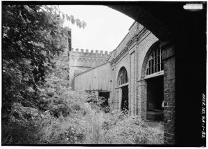 Central of Georgia Railway, Savannah Repair Shops & Terminal Facilities, Lumber Storage Shed, Bounded by West Broad, Jones, West Boundary & Hull Streets, Savannah, Chatham County, GA