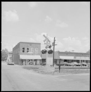 Lenox, Georgia; Griffin's tour of Cook County, Georgia
