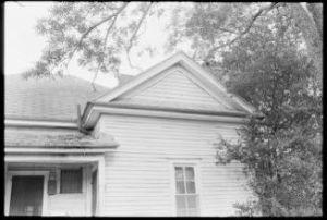 Georgian House - Sylvester, Georgia; Tobacco Picking on Akins Farm