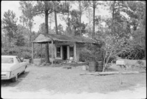 Ira Hand Grocery; tenant house; bungalow; tobacco farm, Berrien County, Georgia