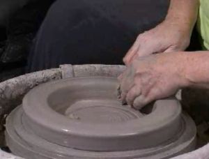 Lin Craven: Folk Pottery