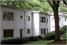 Briar Hills Apartments