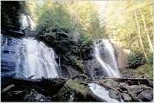 Anna Ruby Falls