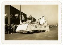 Photograph of a decorated float in a parade, Sylvania, Georgia, 1947