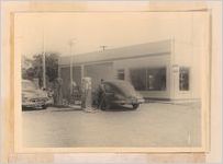 Photograph of W.T. Clark filling station, Sylvania, Georgia, 1951