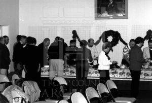 Coleman Library Christmas, 1989