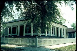 Wells-Bagley House