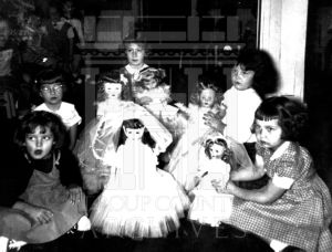 CEA Kindergarten girls with their dolls