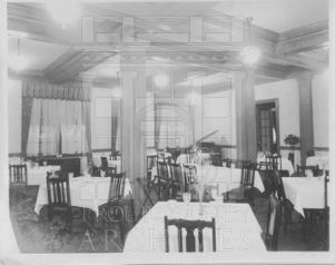 Colonial Hotel