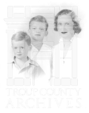 Mrs. Will Morgan, Jr., Tommy and Will