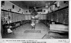 Red Star Shoe Store