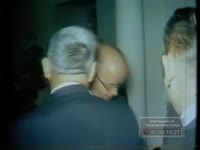MADDOX GREETS LEGISLATORS AT MANSION, ENTERS LIMOUSINE
