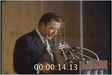 U.S. Politician Talks about Freedom of the Press and National Defense