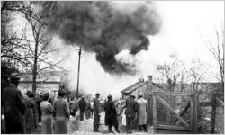 $300,000 cotton fire