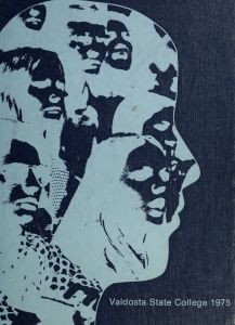 Pinecone 1975