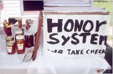 Honey stand of Dicie Henderson